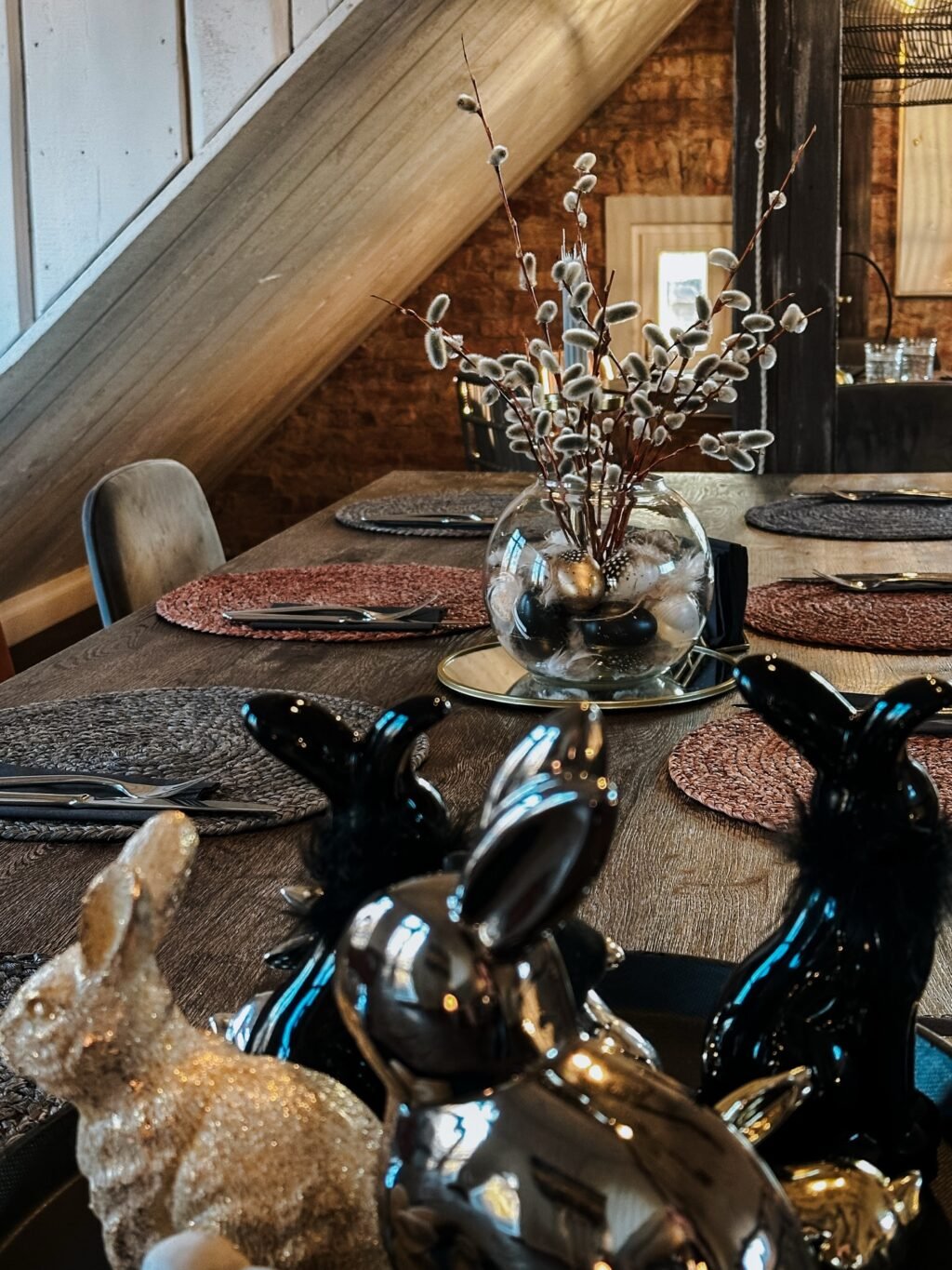 Instagram post from restoransrezidence. This post is in position 0.