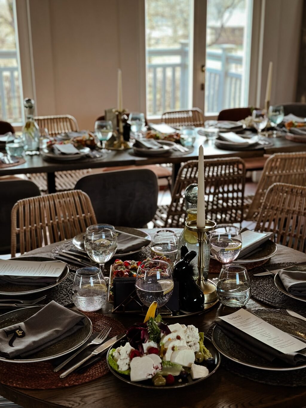 Instagram post from restoransrezidence. This post is in position 1.